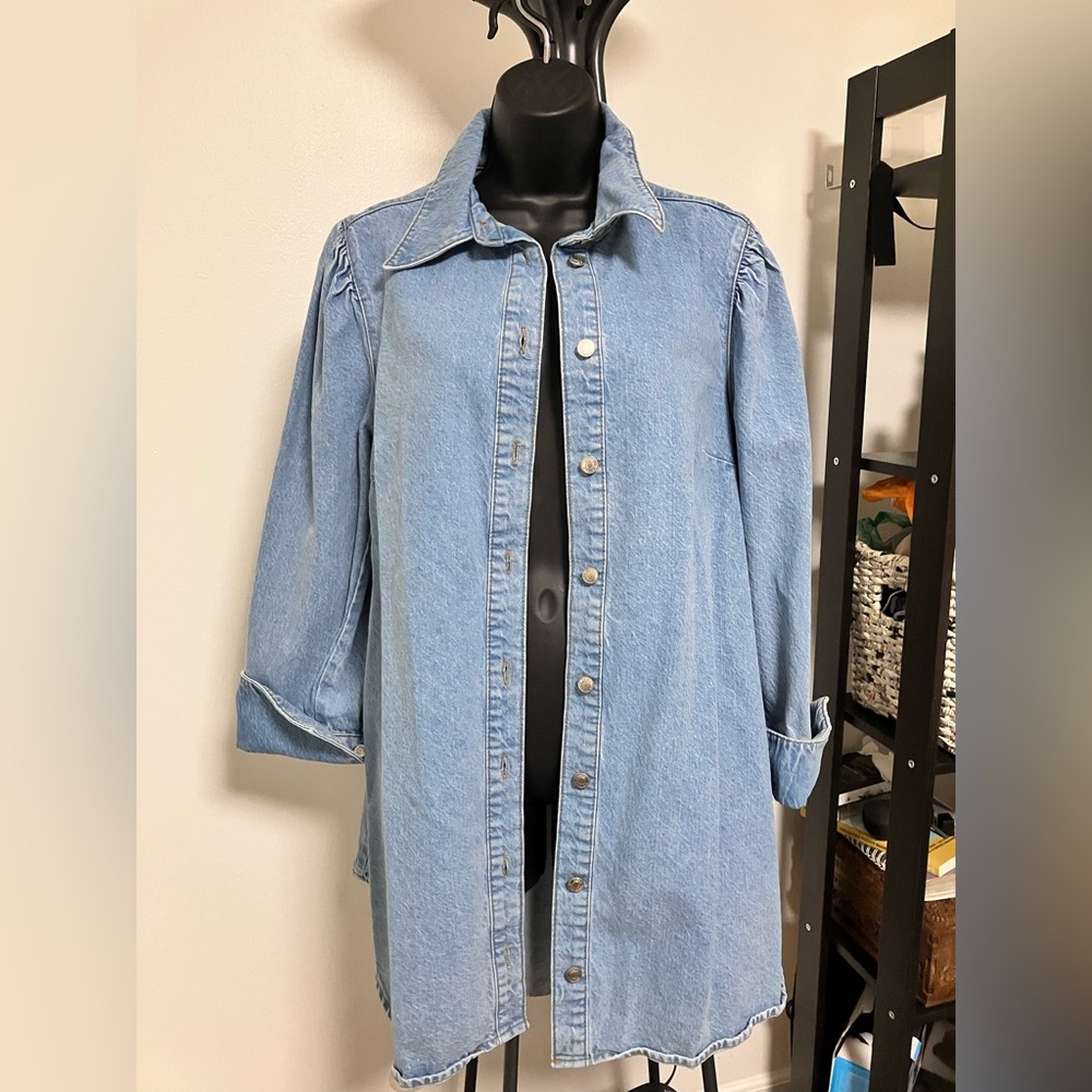 Denim dress with blowup sleeves